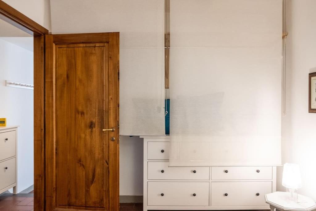 Classic Florentine Flat Near Piazza Santa Croce 佛罗伦萨 外观 照片